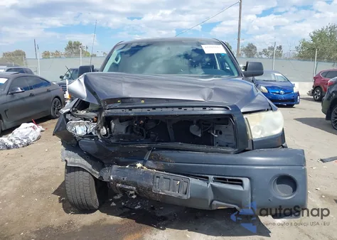 2011 Toyota Tundra Grade 5.7L V8 из США, поврежденный, VIN 5TFTY5F19BX007283